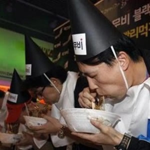 韩国女子整容20次报复男生