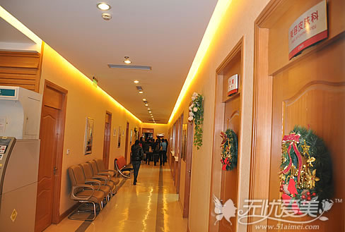 上海时光整形外科医院的皮肤美容区