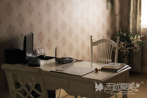 南京光尔美整形医院咨询室