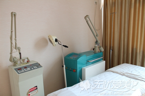 调Q激光仪