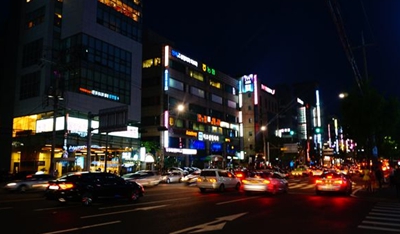 韩国整形一条街