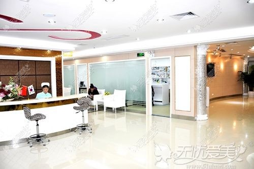 深圳非凡医疗美容医院51aimei.com