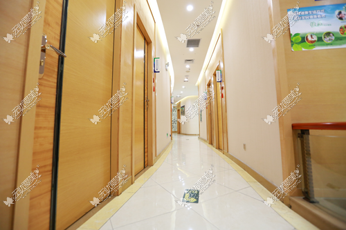 深圳正规抽脂医院排名前十合集:头一名是深圳非凡,前三是深圳富华和鹏程