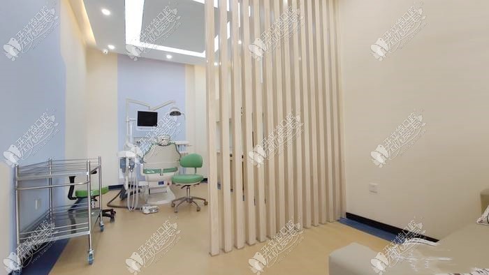 钦州裕国蓝天口腔门诊部