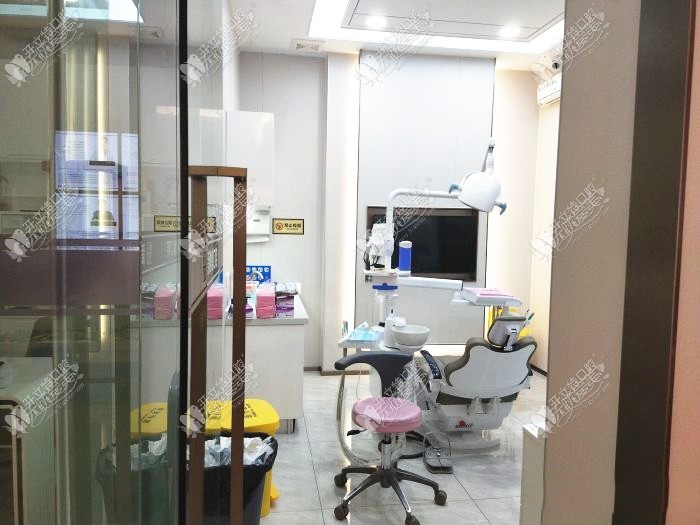东莞爱雅健口腔门诊部 东莞爱雅健口腔门诊部