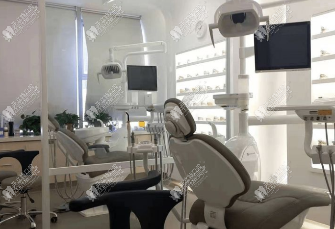 西安未央兔博士口腔辛家庙门诊部