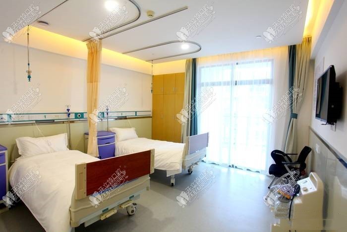 南宁爱思特口腔科