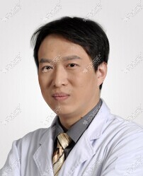 徐占峰 深圳鹏爱医院眼部整形主诊医师