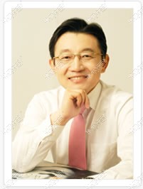 权成日 韩国艺德雅整形外科医院 整形医生