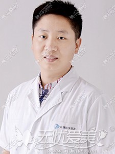 成都驻颜整形医生刘培