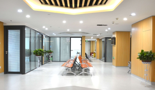 北京正规十大整形医院www.51aimei.com