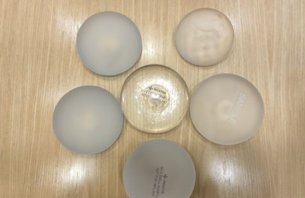不同人群如何选择较适合的假体形状
