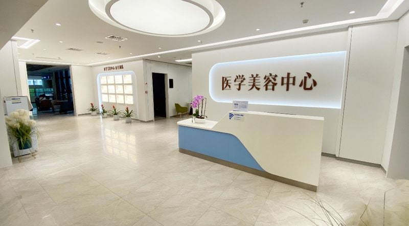 三、重庆西区医院医生团队剖析:王韶亮、毛彤春等医生擅长什么?www.51aimei.com